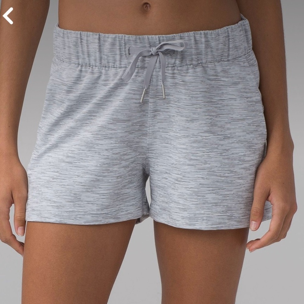 Lululemon, On the Fly Mid-Rise, Size: 4